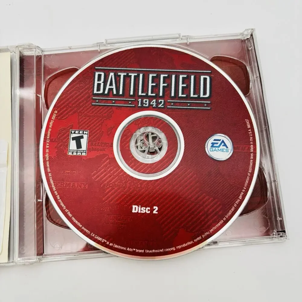 Battlefield 1942 PC Game 2 Disc Set Jewel Case. Very Good Condition.